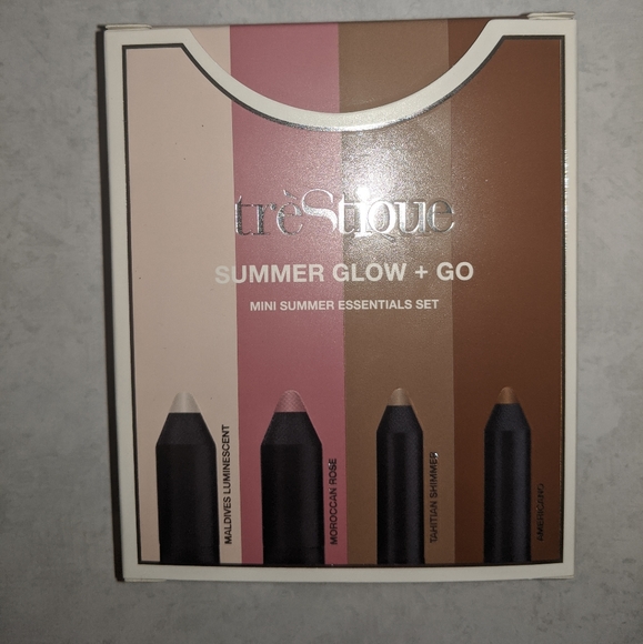 Trestique Summer Glo + Go mini essentials kit New
